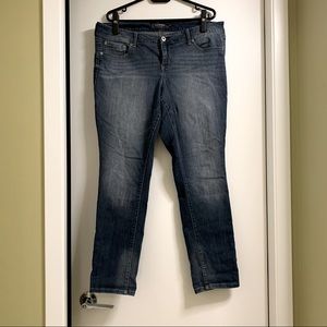 TORRID Premium Boyfriend Jeans Size 16R